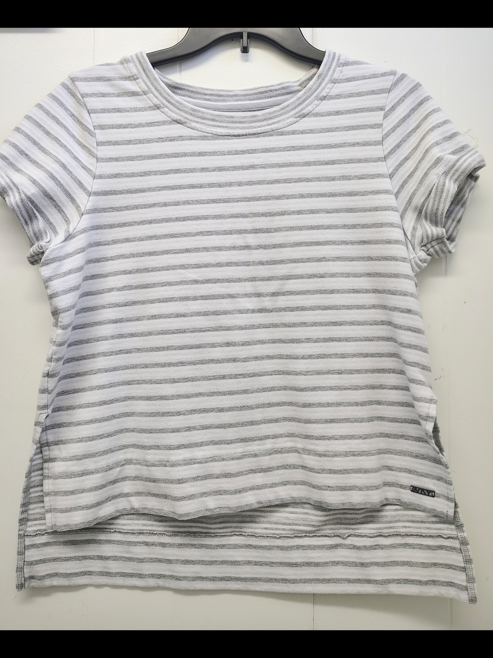Marc New York Gray & White Striped  Top Size L
